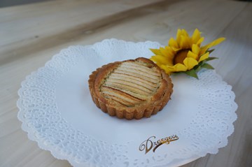 Apple Almond Tart