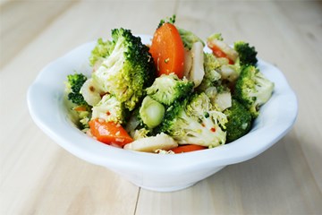 Sexy Broccoli Salad