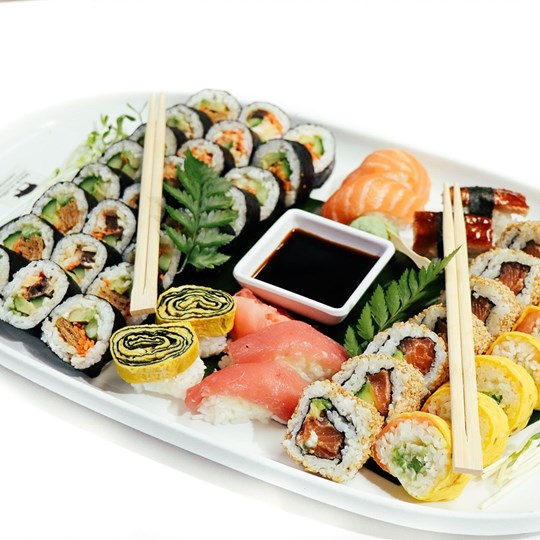 Japanese Sushi Platter (GF)