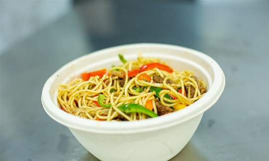 Stir-fried Noodles with Assorted Meat