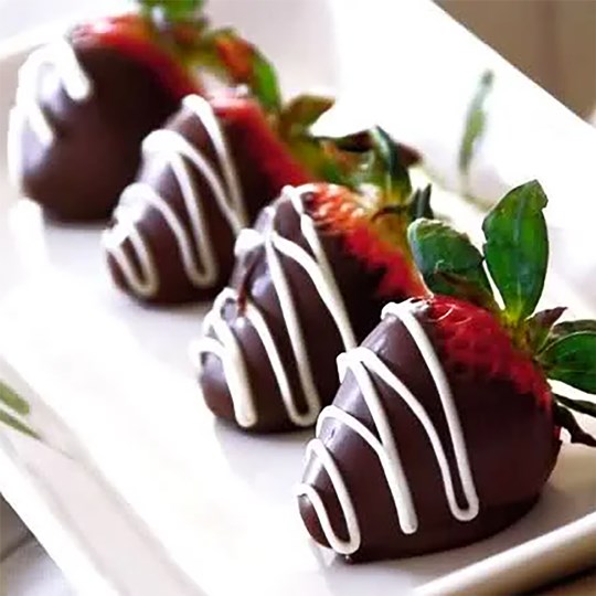 Chocolate Covered Strawberries 4 pack