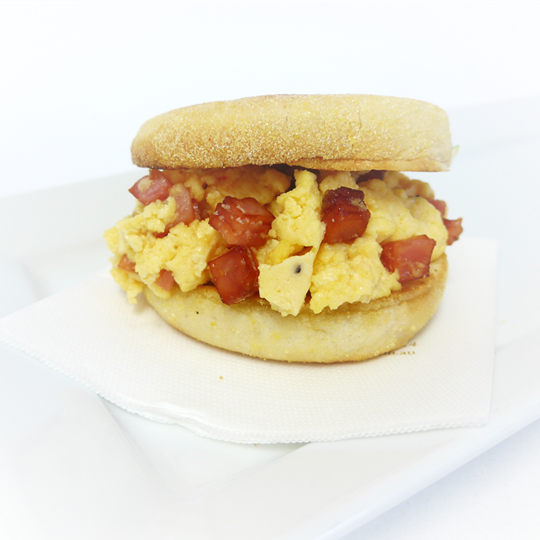 English Muffin: Bacon and egg