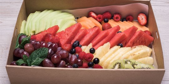 Seasonal Fresh Fruit Platter 2.8kg (serves 12-14) Medium Box (Sunday)