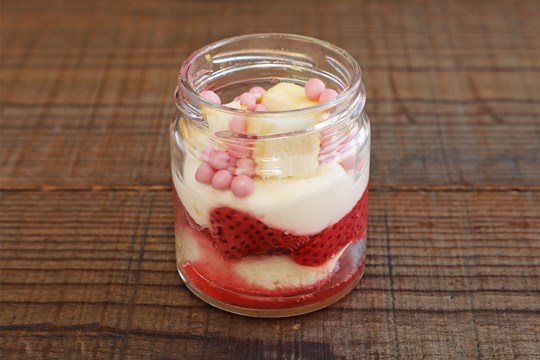 Mini Strawberry Angel Food Cake Jars