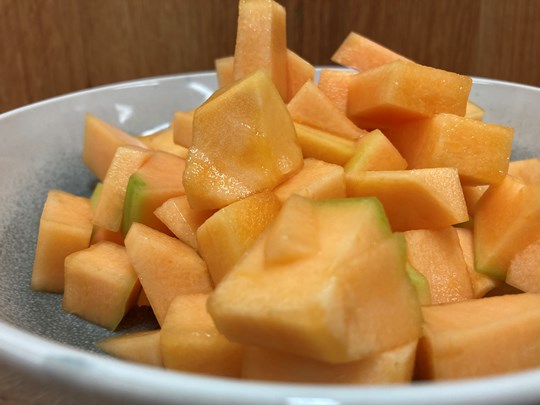 Melon - Cantaloupe Diced 2.5kg Tray