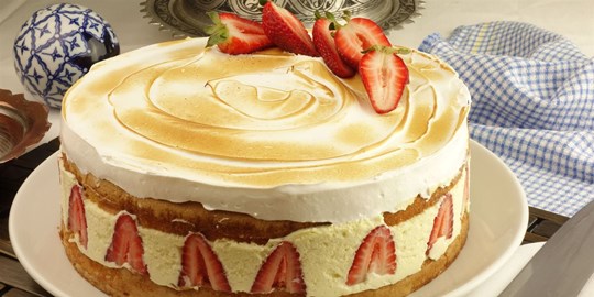 White Chocolate Mousse and Strawberry Cake