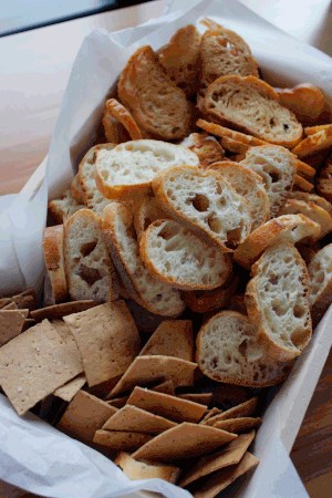 Bread & Cracker Basket