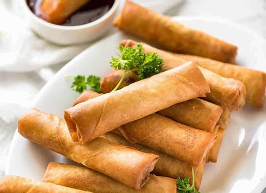 Vegetarian Cocktail Spring Rolls With Sweet Chilli Sauce - 50 Pieces